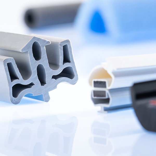 Kunststoffspritzguss Bedienelemente und Steuerkomponenten