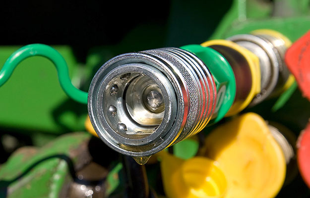 SCHAUENBURG Industrietechnik ÖldruckMaster in der Agrartechnik und Landwirtschaft